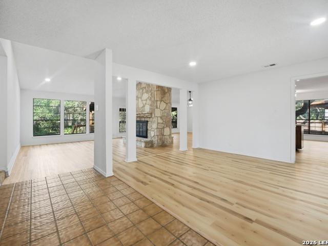 2163 Encino Loop