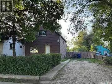 216 3Rd Avenue W, Kindersley, SK, S0L 1S0 house for sale Li.