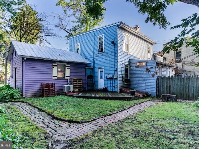 216 2 Th Street