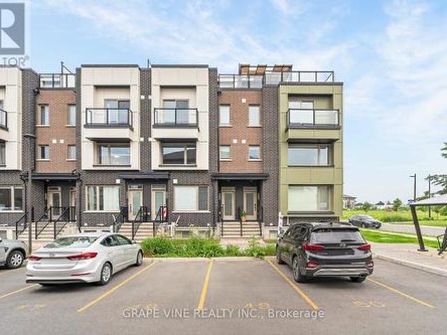 216 581 Takamose Private, Ottawa, ON, K1K 4Z4 townhouse for sale | Listing ID X13771 | Royal LePage