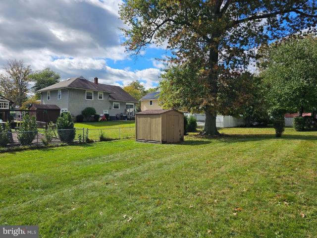 216 Avon Road