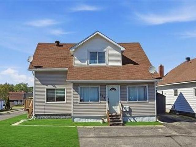 216 Bond Street, Greater Sudbury, ON, P3C 2T5 house for sale | Listing ID 2129 | Royal LePage