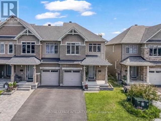 216 Gossamer Street, Ottawa, ON, K1C 7G4 house for sale | Listing ID X13682 | Royal LePage