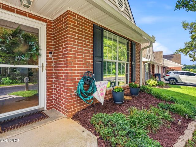 216 Dalton Place Way