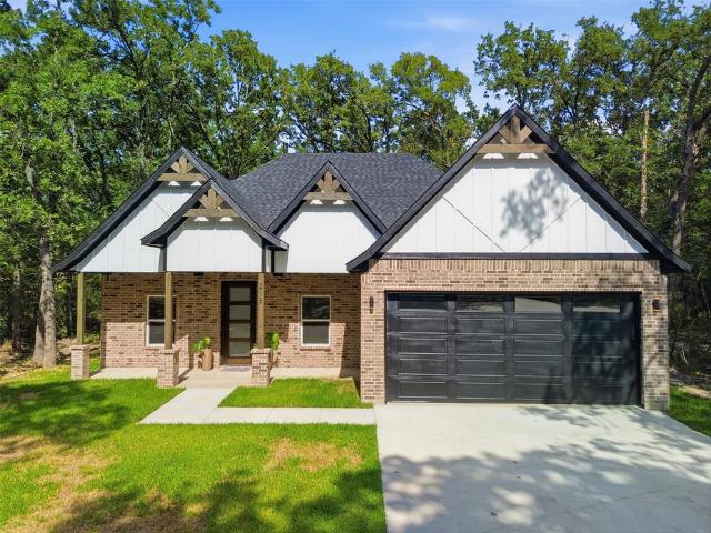 216 E Beachwood Loop