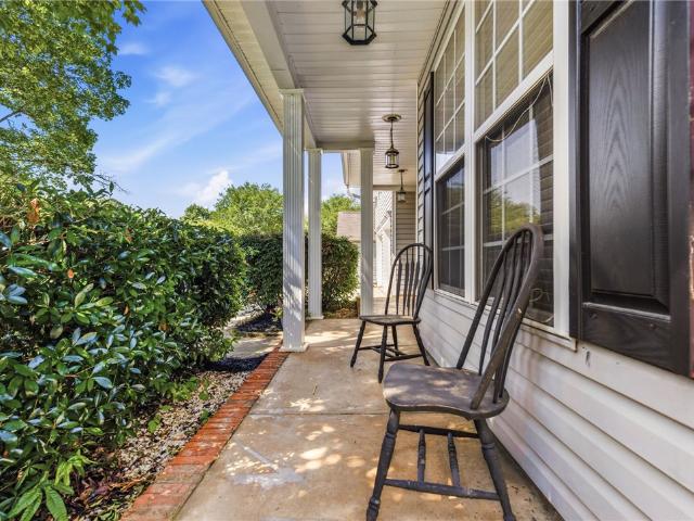 216 Edenberry Way