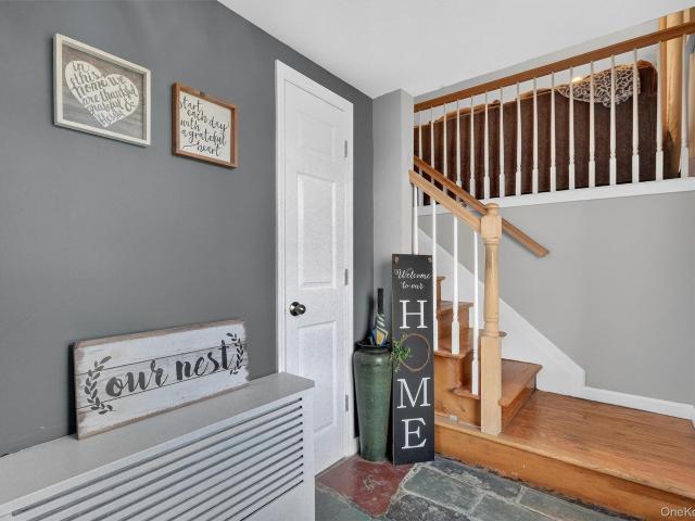 216 Edgewood Drive N