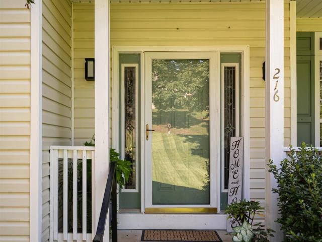 216 Holly Lane