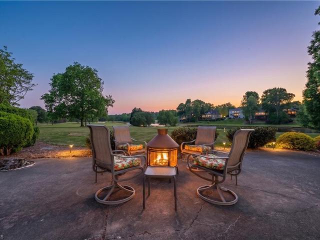 216 Juniper Circle