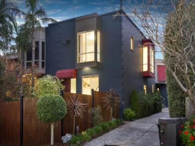 2/16 Osborne Avenue GLEN IRIS