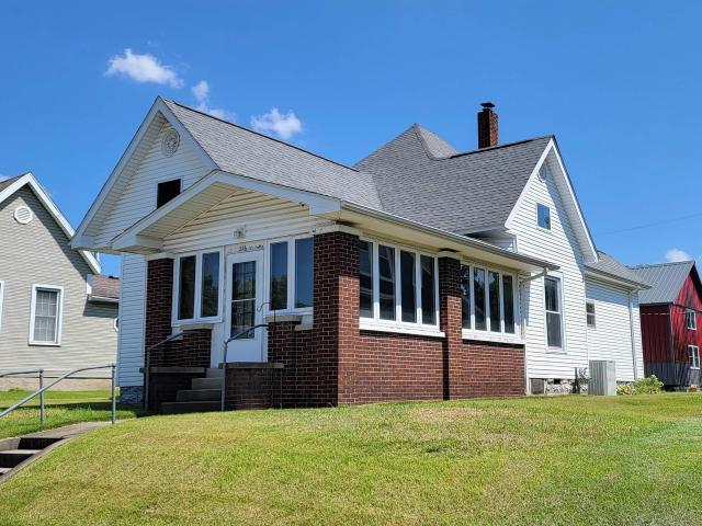 216 NE 9Th Street