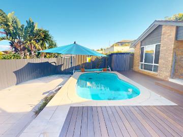 Salamander Bay, Port Stephens