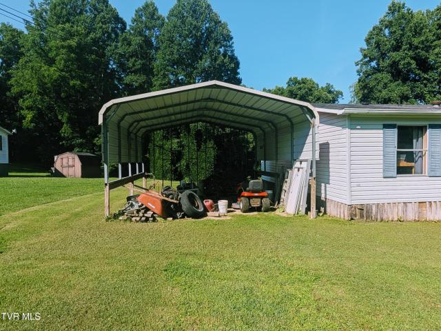 216 Patton Trailer Court