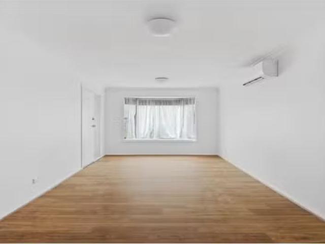 2/16 Pembroke Street, Sylvania Apartment for rent Listed by T.