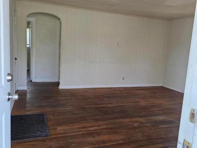 216 Phillip Morris Drive