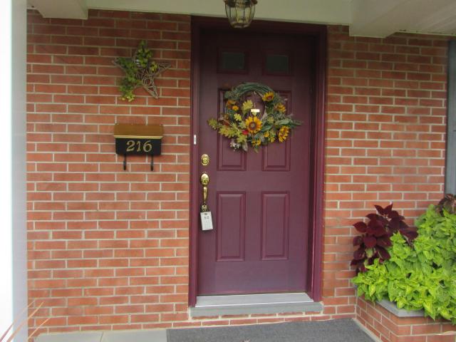 216 RHOADS Avenue