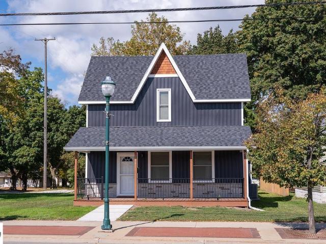 216 W Fifth Street