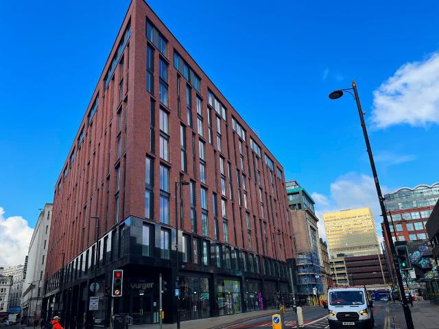 216 Transmission House, Manchester M4, 2 bed flat to rent, £1,488 pcm | PrimeLocation