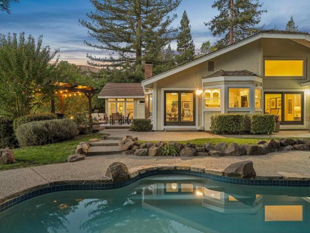 2175 Canyon Oak Ln
