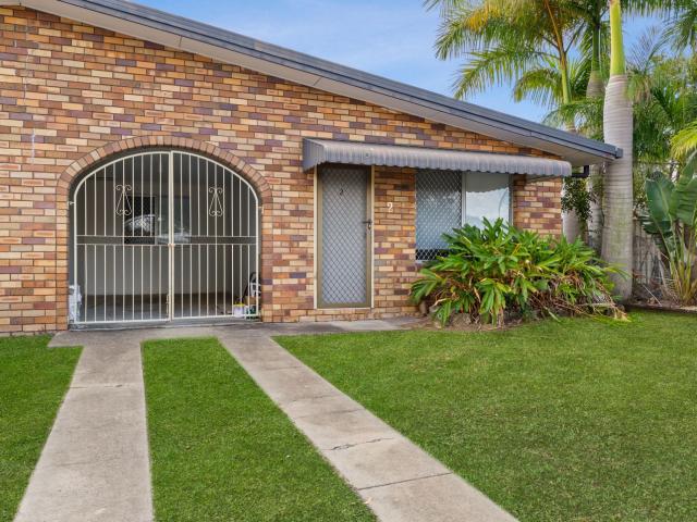 2/175 German Street, NORMAN GARDENS, QLD 4701