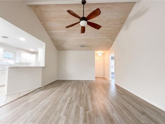 2175 Timberleaf