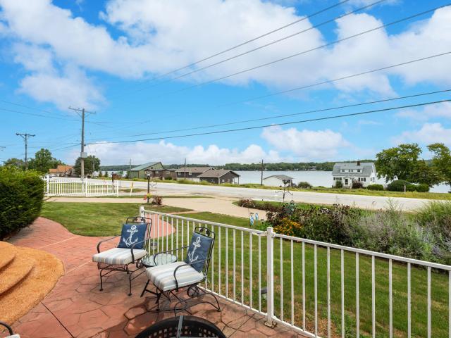 21780 Great River Road