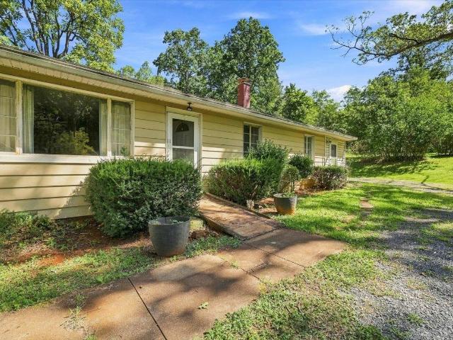 2179 greenfield rd