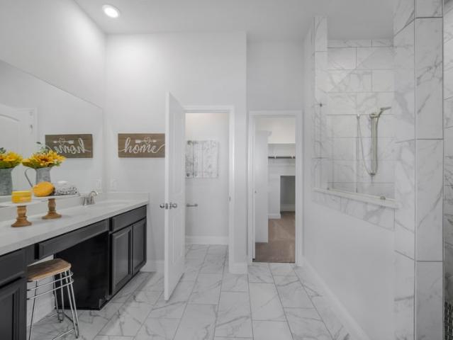 21702 Swift Flier Lane