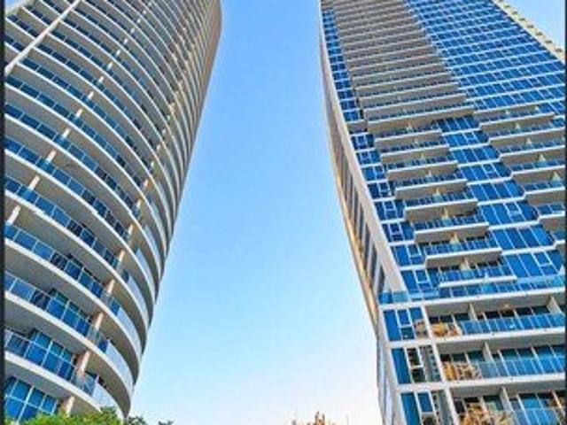 21706/3113 'The Surfers Paradise Boulevard 2 bedroom ocean view apartment