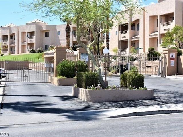 2171 Bay Club Dr Apt 103, Laughlin, NV 89029