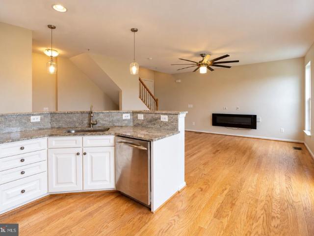 21736 Indian Summer Terrace