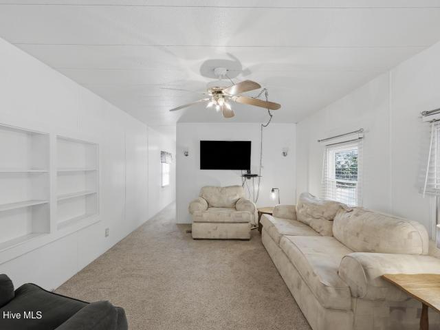 217 Comanche Trail