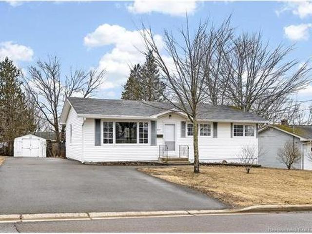 217 Canterbury Ave, Riverview, NB, E1B 2R6 house for sale | Listing ID NB147058 | Royal LePage