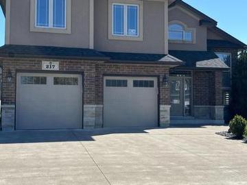 217 Jasmine Drive, Lakeshore, ON, N0R 1A0 house for sale | Listing ID X13137 | Royal LePage