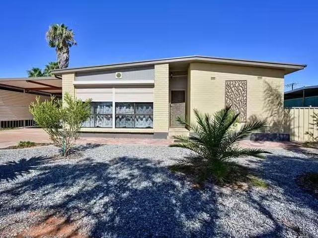 217 Jenkins Avenue, Whyalla Stuart, SA 5608
