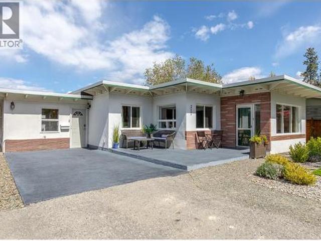 217 Lee Avenue, Penticton, BC, V2A 3V9 house for sale | Listing ID 10395 | Royal LePage