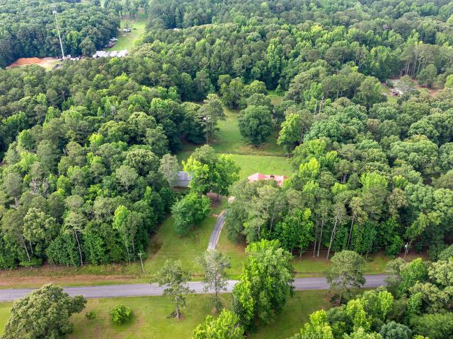217 Lynn Dr, Fayetteville, GA 30215 | MLS #10784