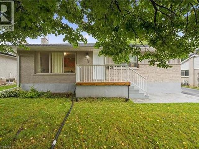217 Mayfield Avenue, Waterloo, ON, N2J 3S6 house for sale | Listing ID 40860 | Royal LePage