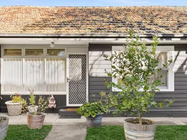 2/17 Marine Avenue, MORNINGTON, VIC 3931 Apartment for Rent