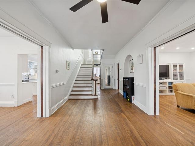 217 N Fairfield Street