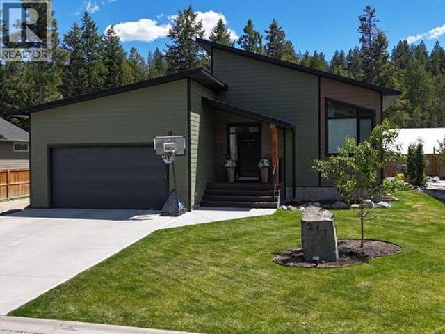 217 Shadow Mountain Boulevard, Cranbrook, BC, V1C 0C6 house for sale | Listing ID 10390 | Royal LePage