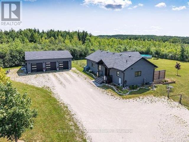 217 St Vincent Crescent, Meaford, ON, N4L 1W7 house for sale | Listing ID X13616 | Royal LePage