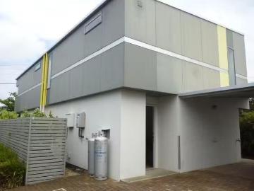 Melton, Victoria - Air conditioning, Parking