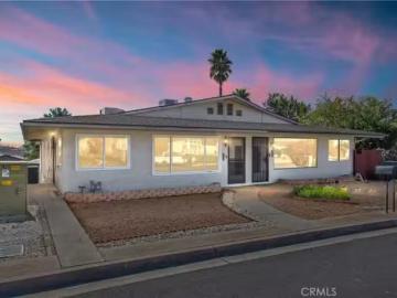 217 SUMMIT VIEW DR, CALIMESA, CA 92320