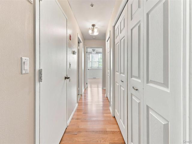 217 Sunset Boulevard 9217G