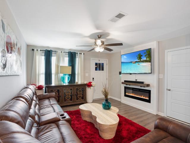 217 Quarry Overlook Way