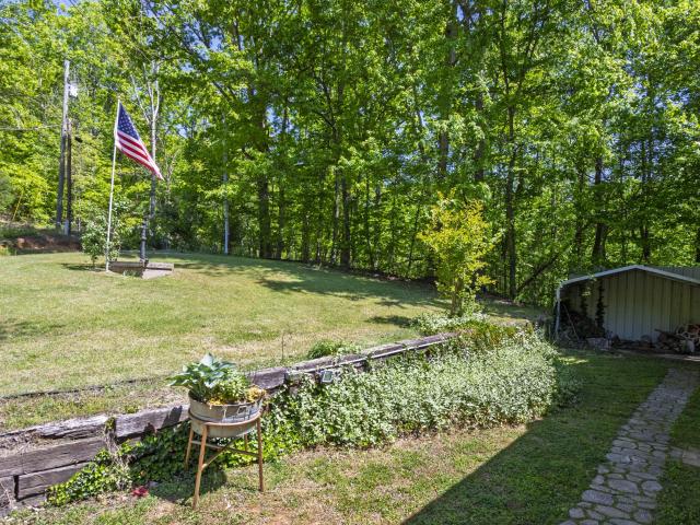 217 Roberts Road