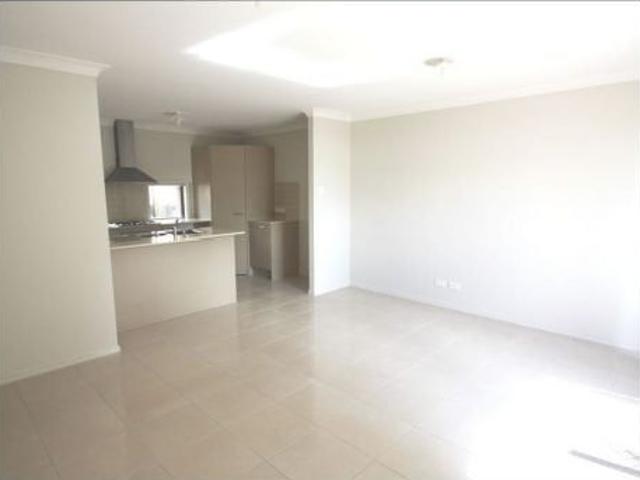2/17 Rose Street, Mango Hill