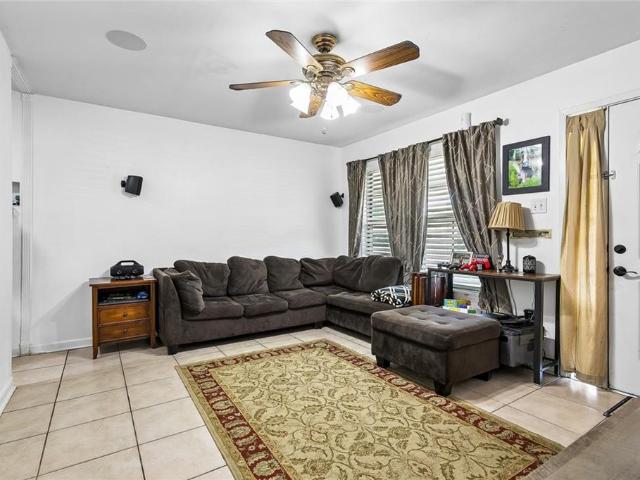 217 W Tish Drive