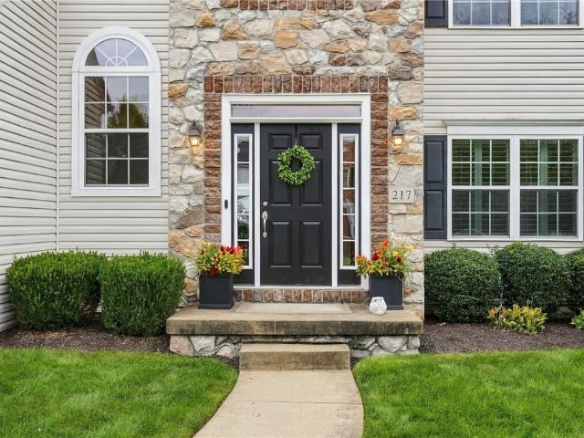 217 Windham Ln